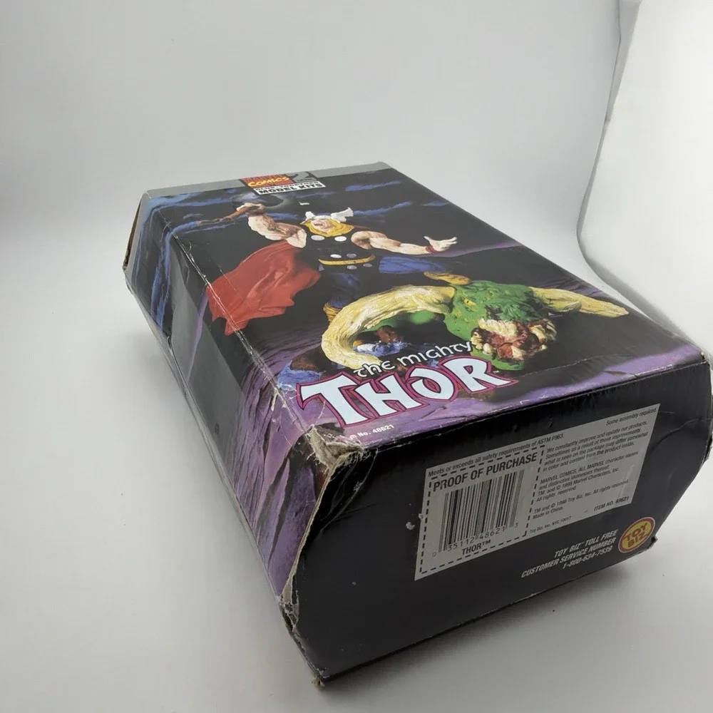1998 Toy Biz Marvel Comics The Mighty Thor Model Kit